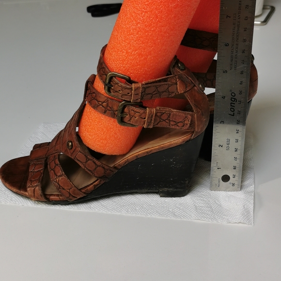 Stuart Weitzman wedge sandals - Picture 3 of 6